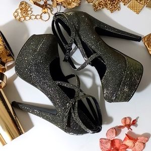 "OFFICE London" Shimmery Crisscross Strappy Round Toe Party Festive Heels
